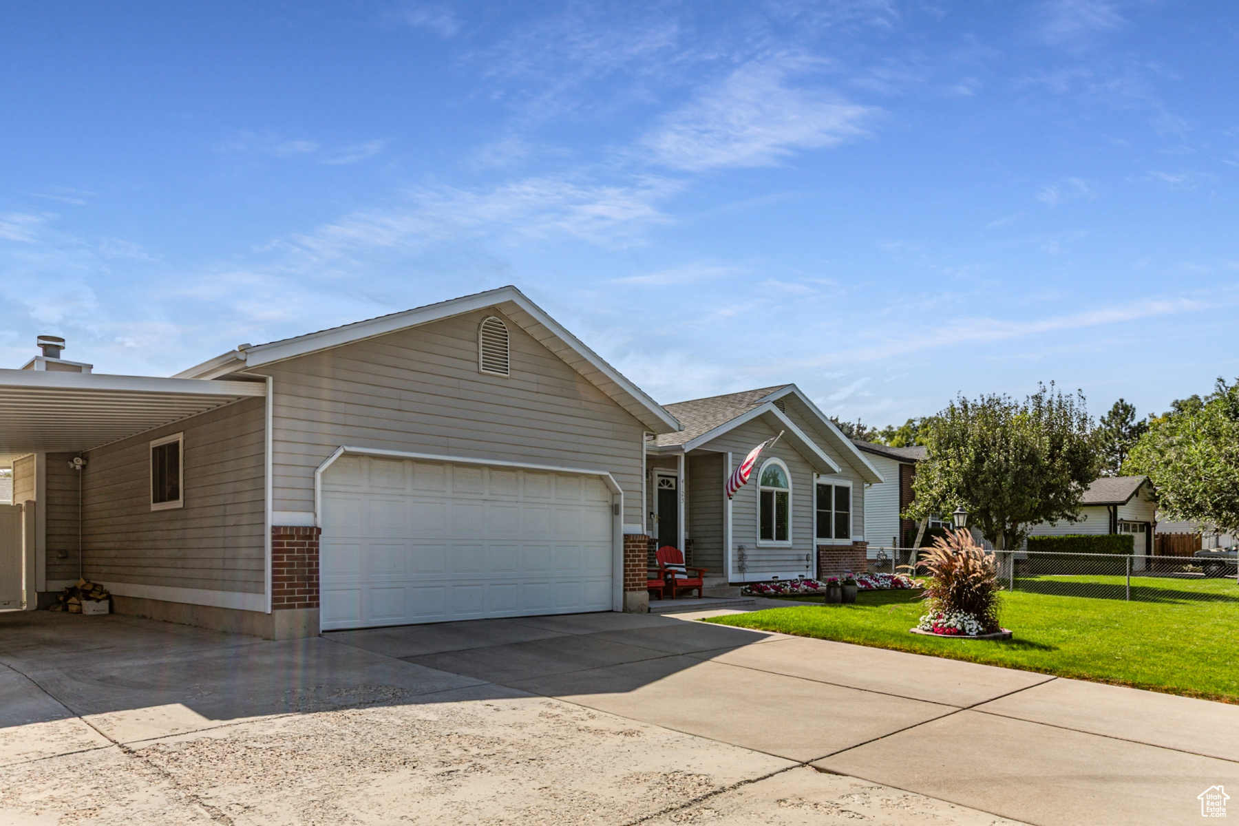 MEADOWS - Residential