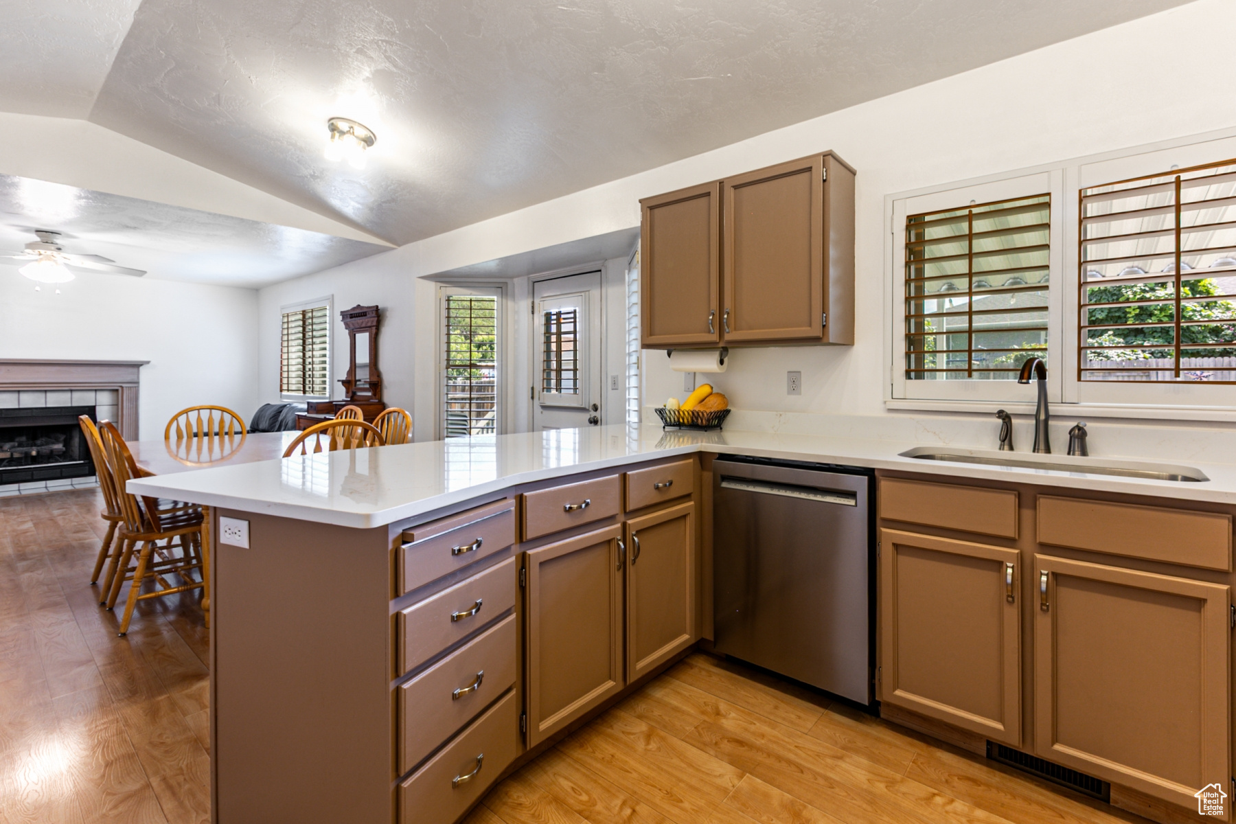 MEADOWS - Residential