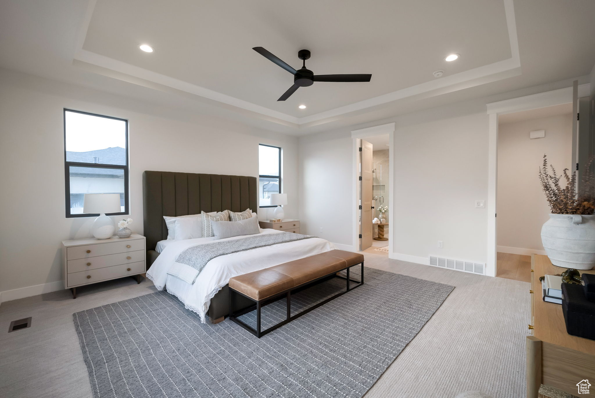 COLLEDGE FARMS - Residential