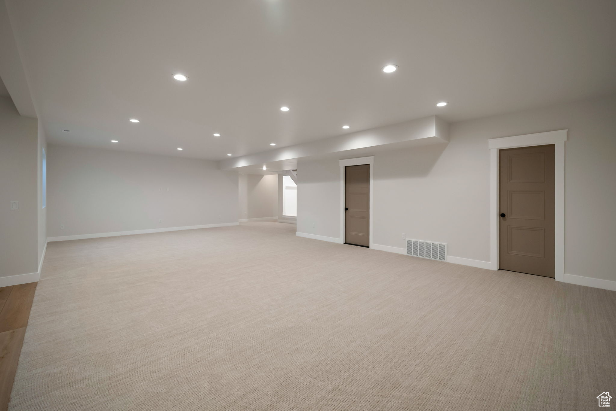 COLLEDGE FARMS - Residential