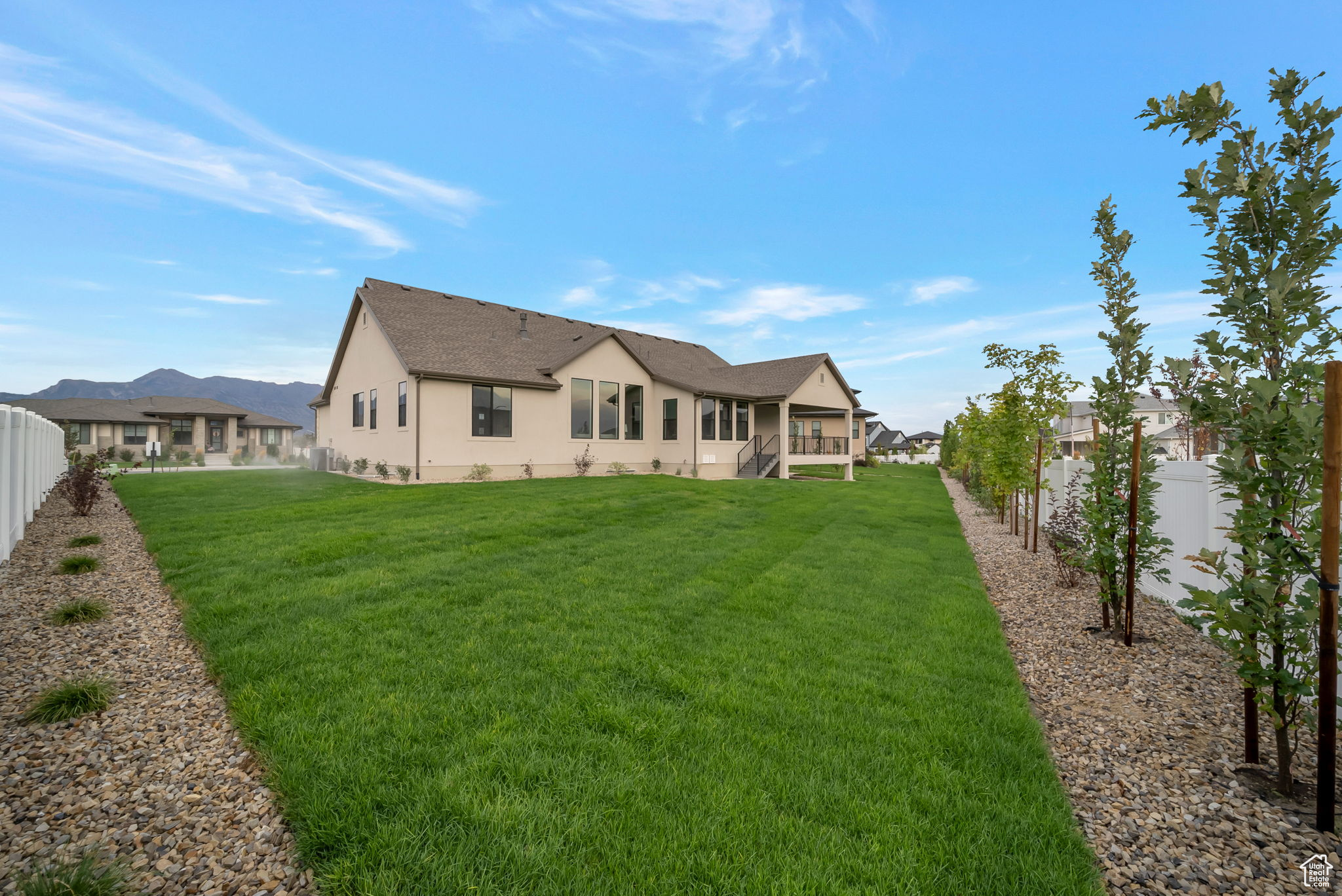 COLLEDGE FARMS - Residential