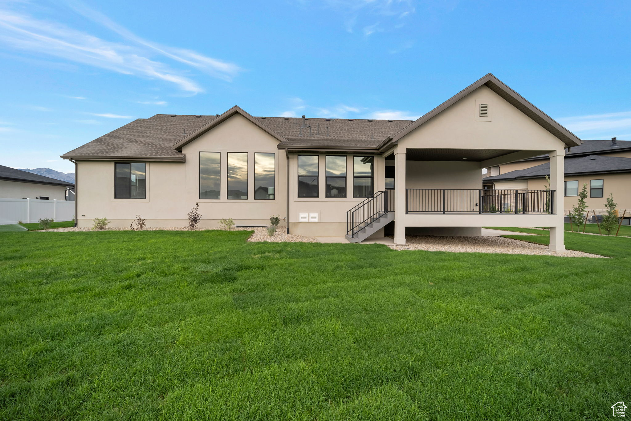 COLLEDGE FARMS - Residential