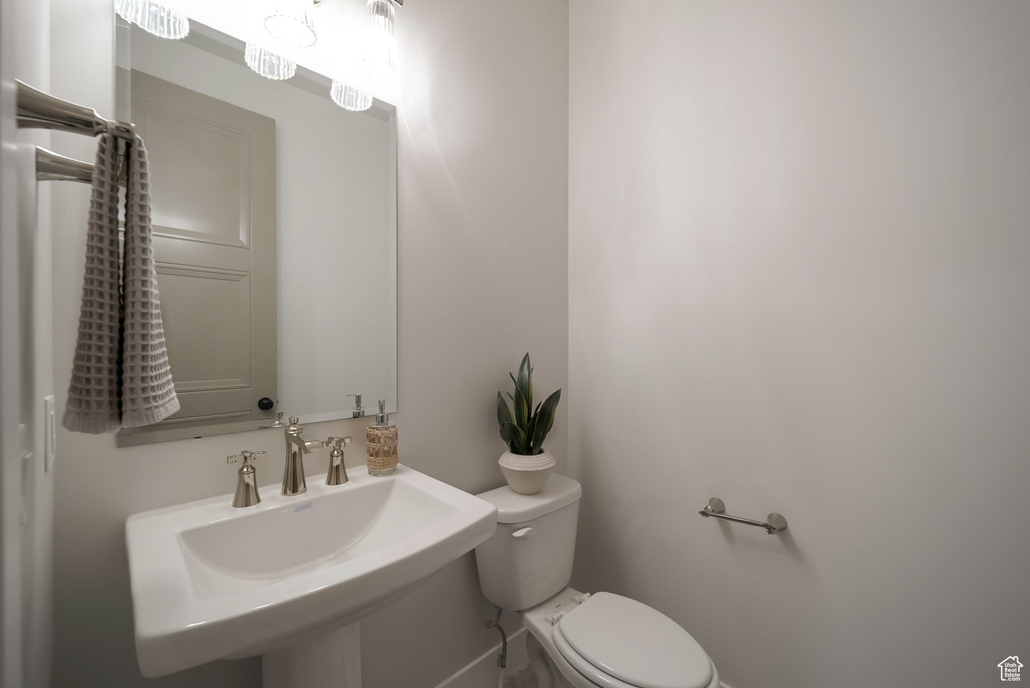 COLLEDGE FARMS - Residential