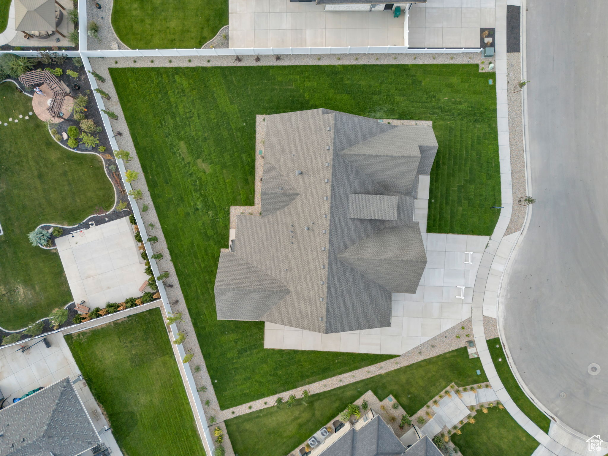 COLLEDGE FARMS - Residential