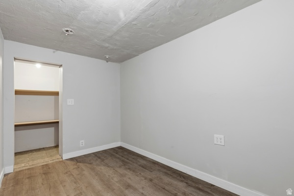 OQUIRRH HILLS SUB - Residential