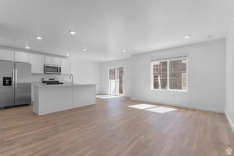 Tiny photo for 1469 E 690 N #1101, Salem, UT 84653 (MLS # 2119258)