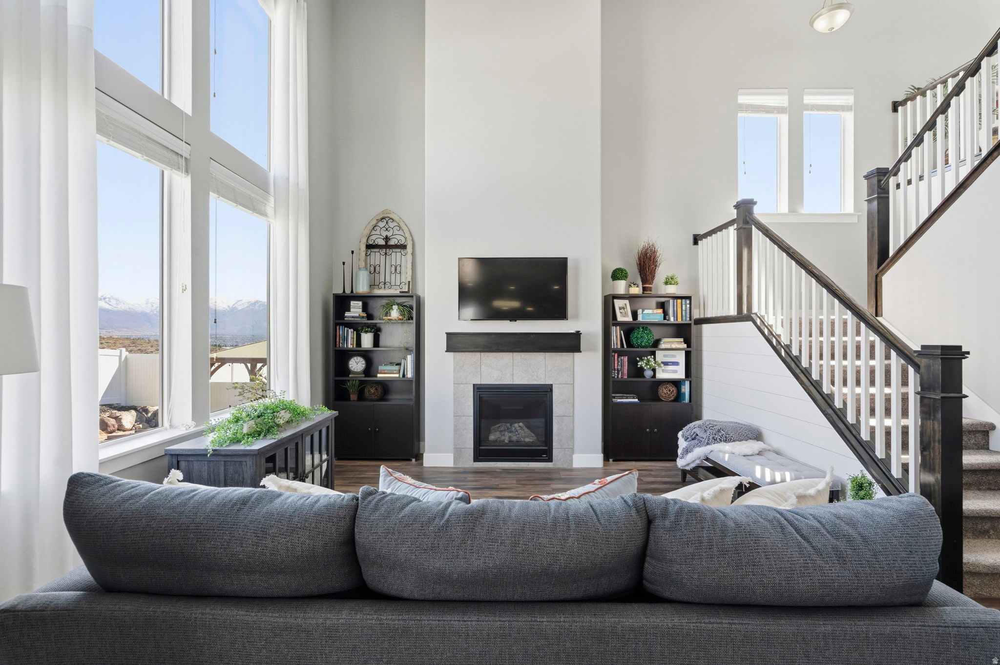 RIDGE - Residential
