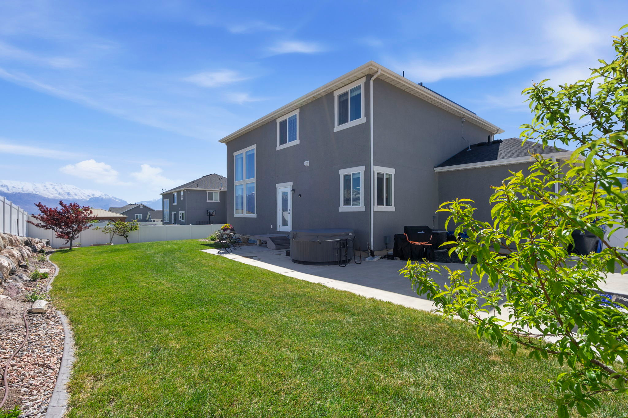 RIDGE - Residential