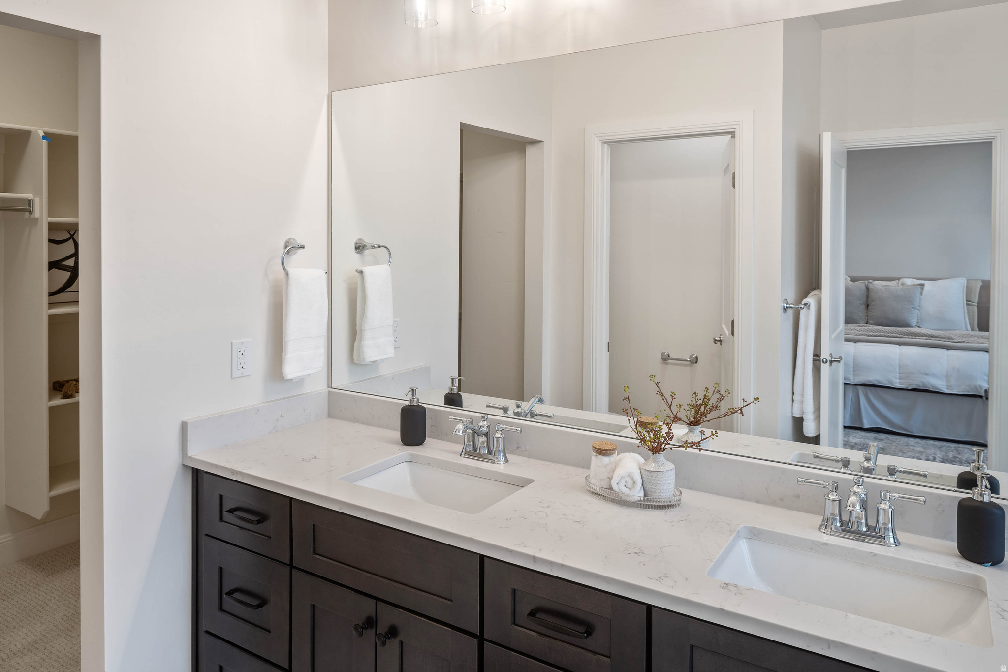 DAVIS FARMS - Residential