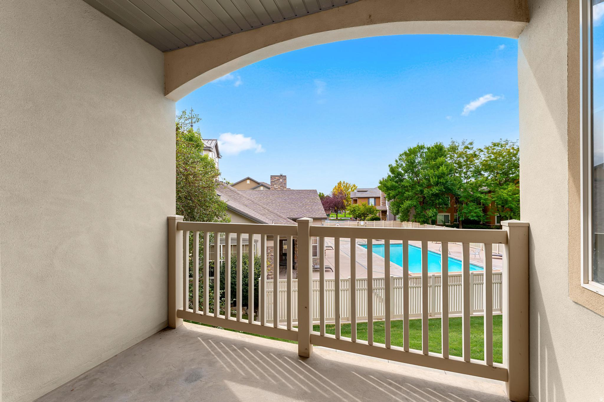 PEMBERLEY @ ROBINSONS GROVE CONDO - Residential