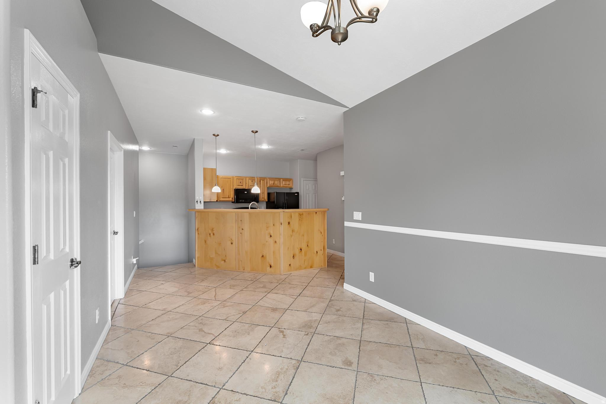 PEMBERLEY @ ROBINSONS GROVE CONDO - Residential