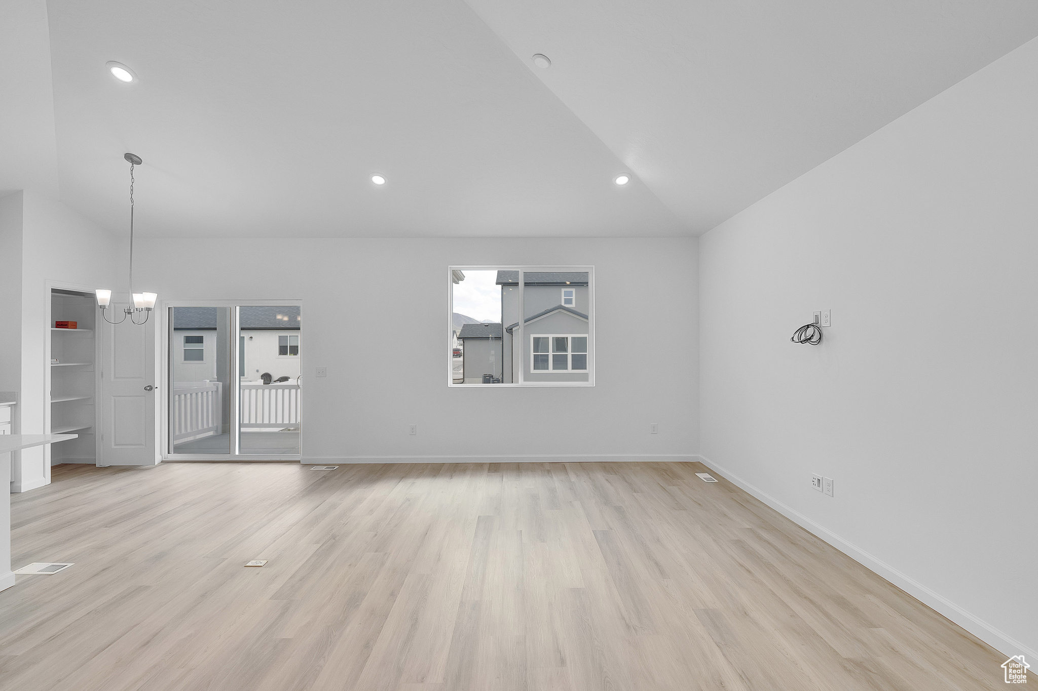 DEER RUN - Residential