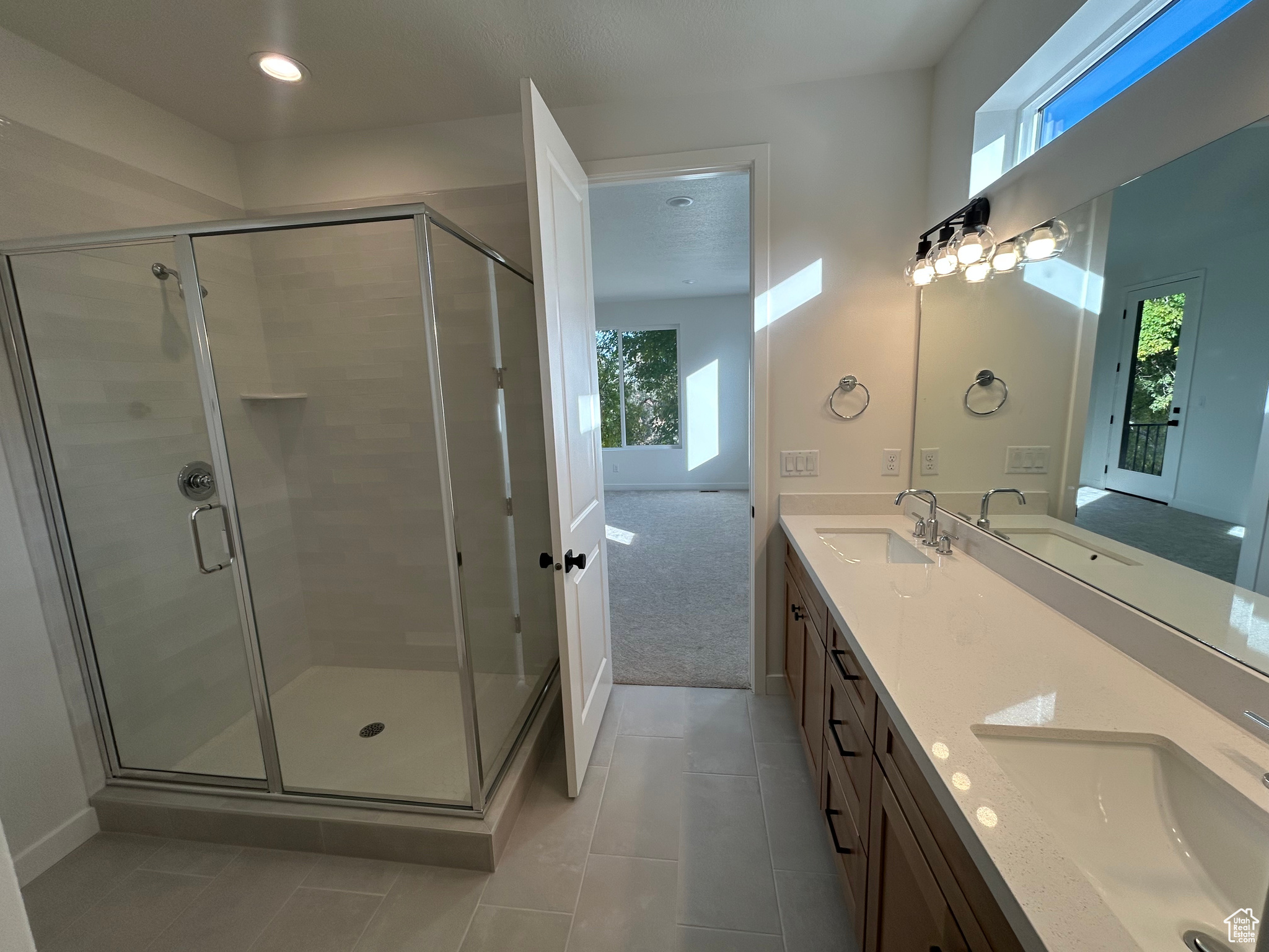 COBBLE CREEK - Residential