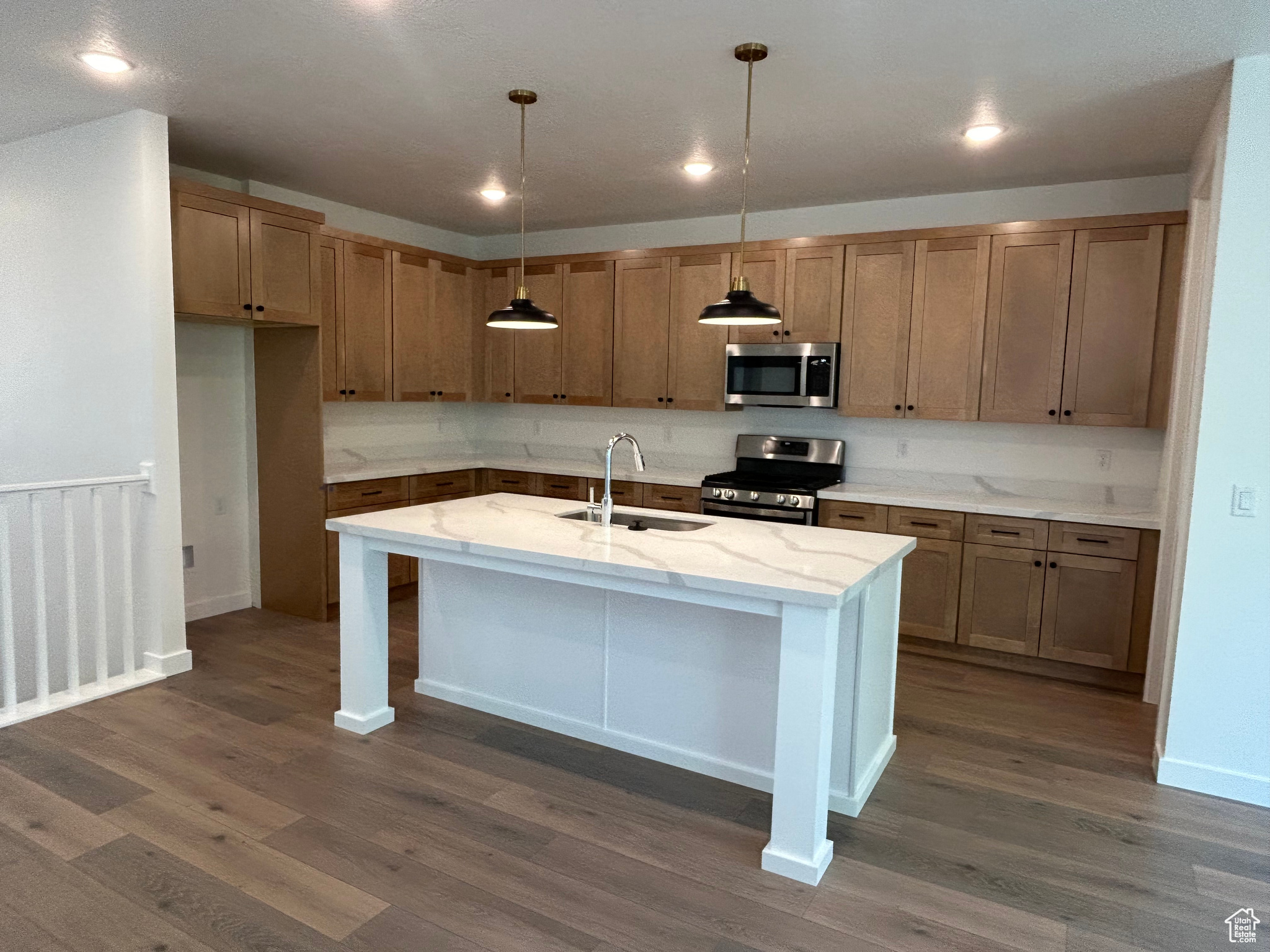 COBBLE CREEK - Residential