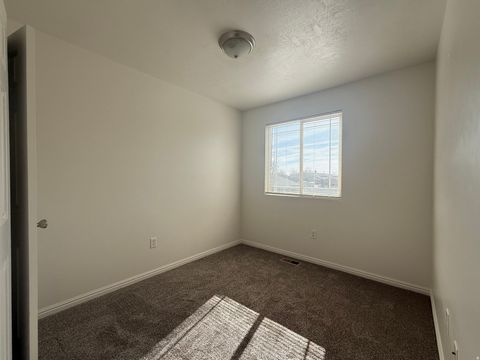 Tiny photo for 256 W 350 N #D, Vernal, UT 84078 (MLS # 2135600)