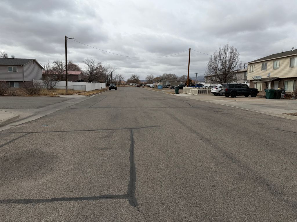 Photo of 256 W 350 N #D, Vernal, UT 84078 (MLS # 2135600)
