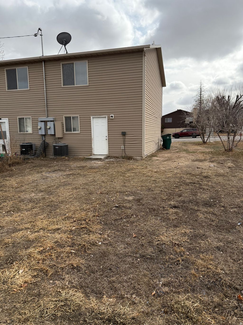 Photo of 256 W 350 N #D, Vernal, UT 84078 (MLS # 2135600)