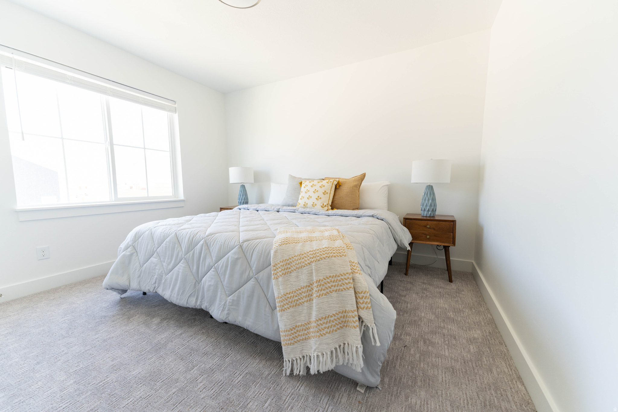 CANYON ESTATES - Residential