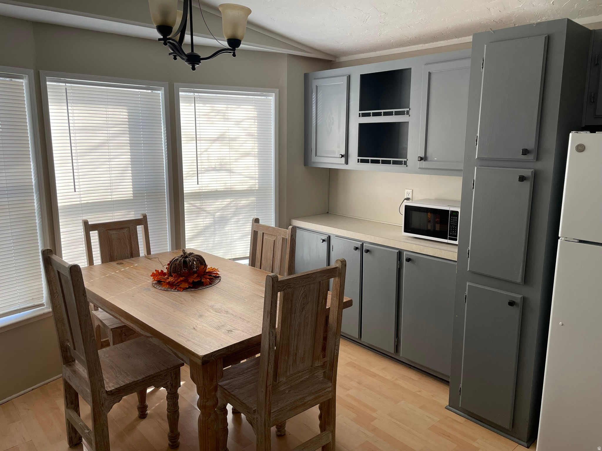 CRESCENTWOOD VILLAGE - Residential