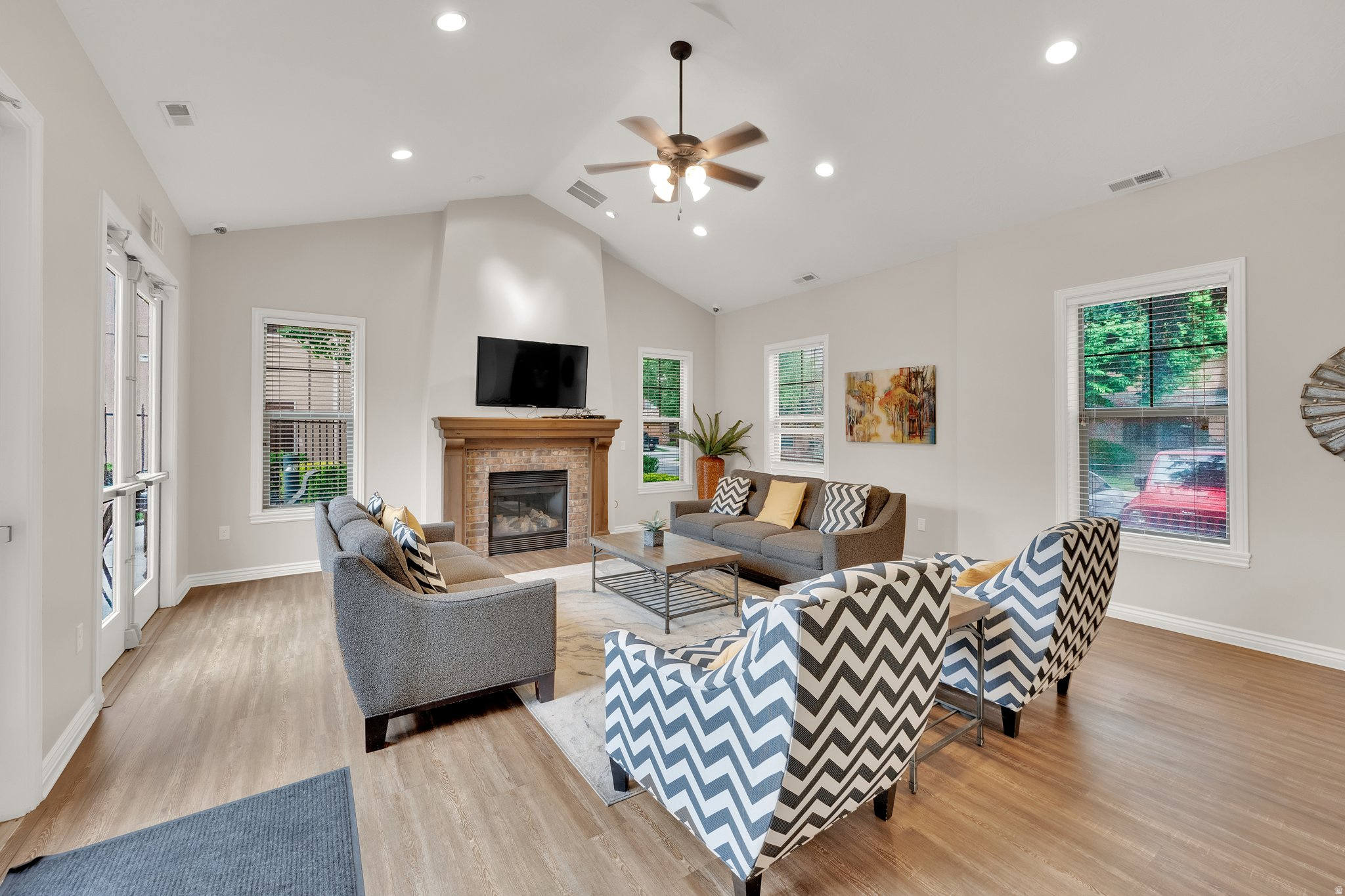 COTTAGES AT 9TH - Residential