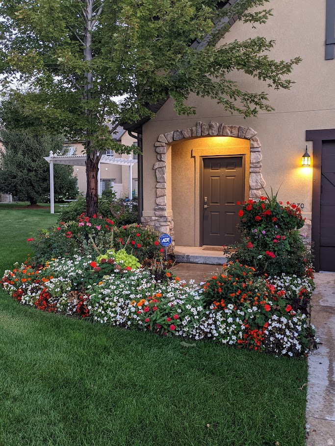 COTTAGES AT 9TH - Residential