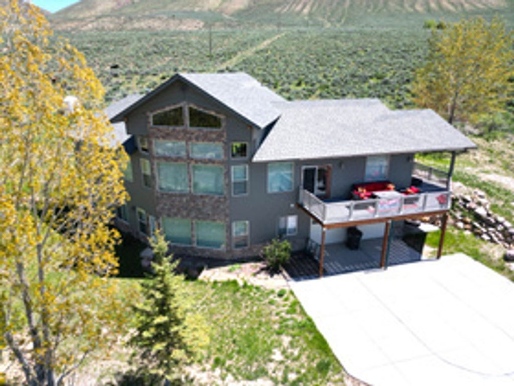 Photo of 1940 E SHORE RD, Saint Charles, ID 83272 (MLS # 2152907)