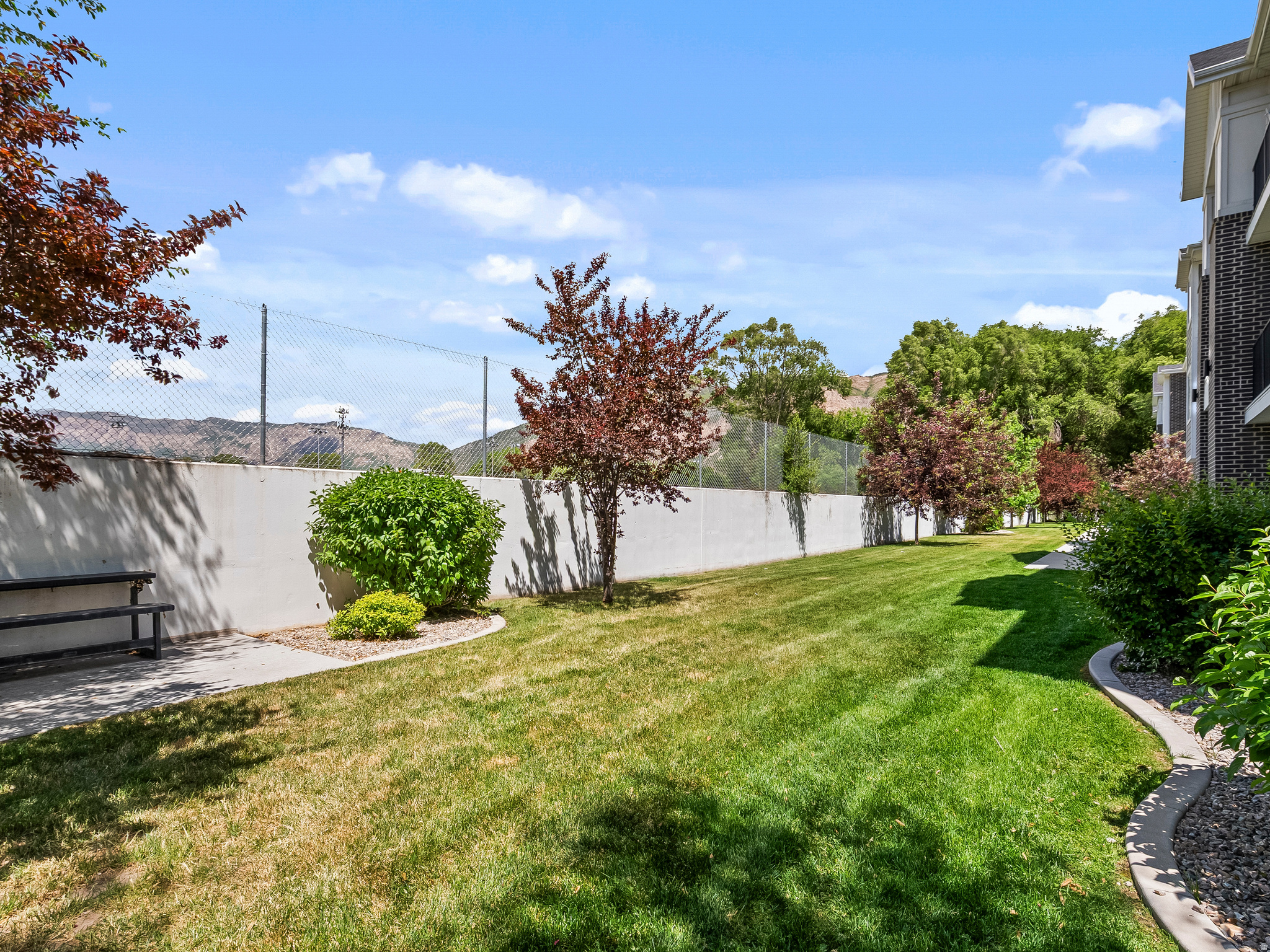 PARKSIDE SEVEN - Residential