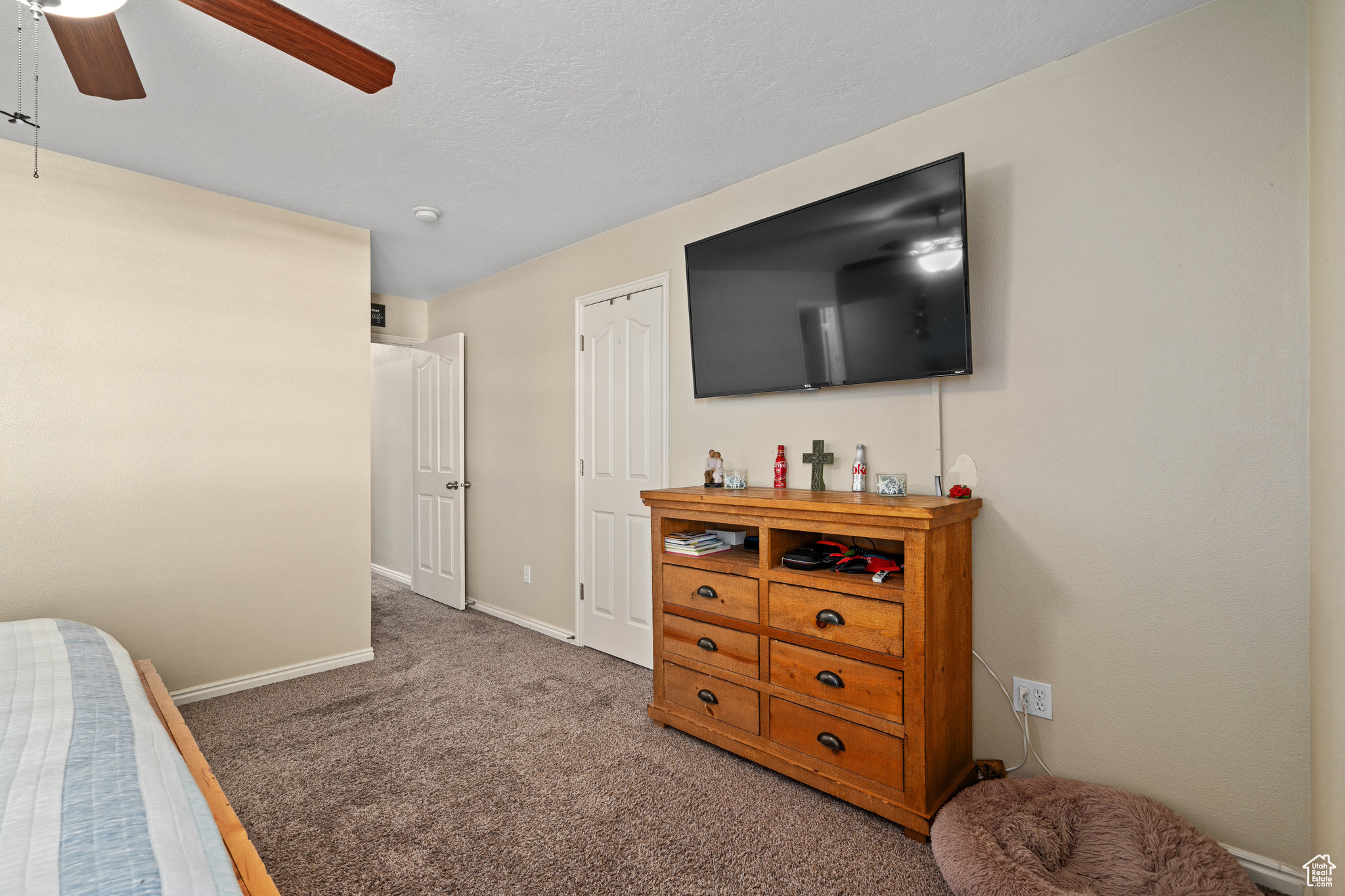 1302 E Spring Water Way, Eagle Mountain, Utah image 30