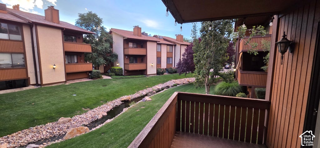 Photo of 6858 S COUNTRYWOODS CIR #4F, Cottonwood Heights, UT 84047 (MLS # 2192194)