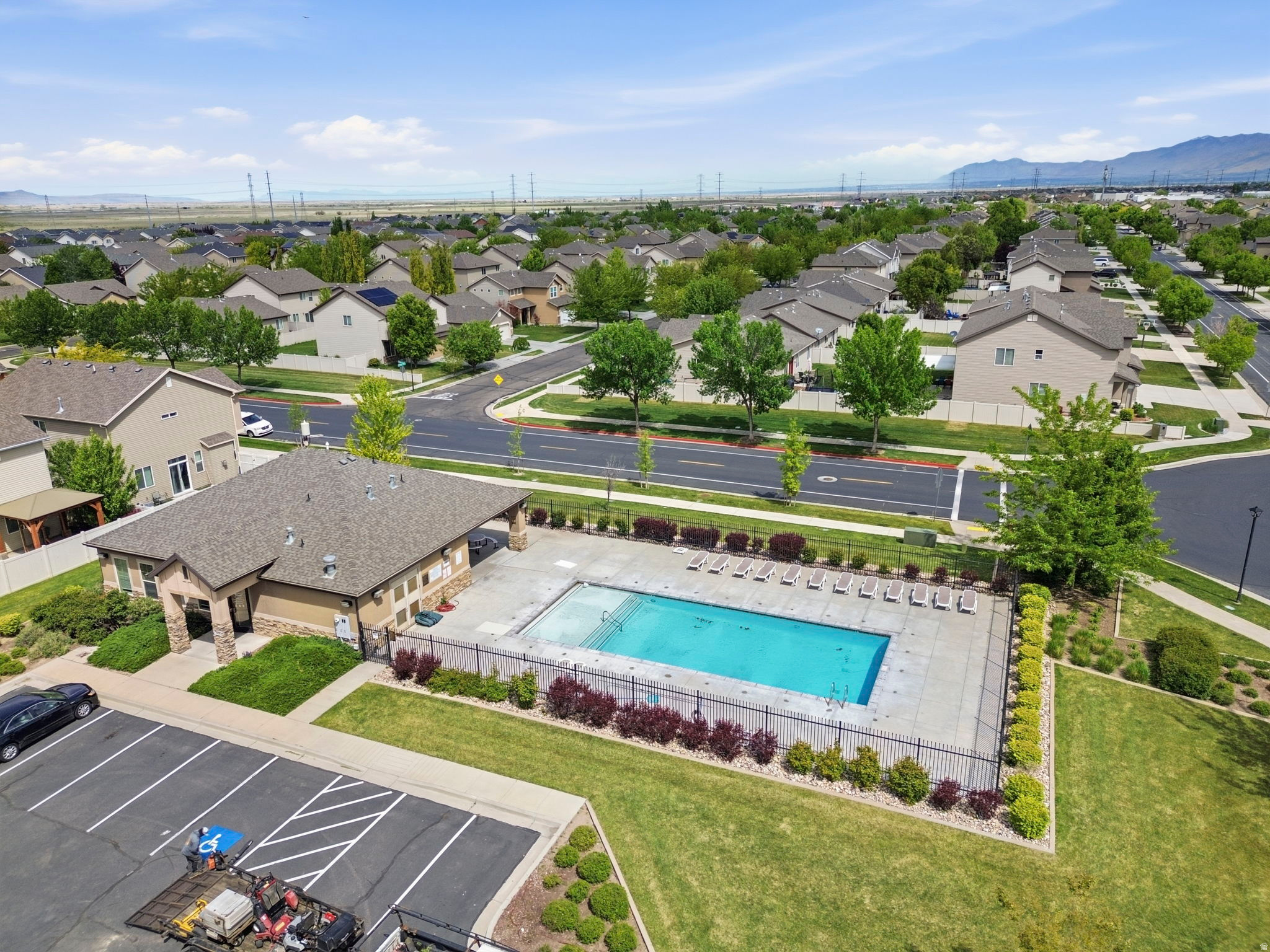 FOXBORO NORTH - Residential