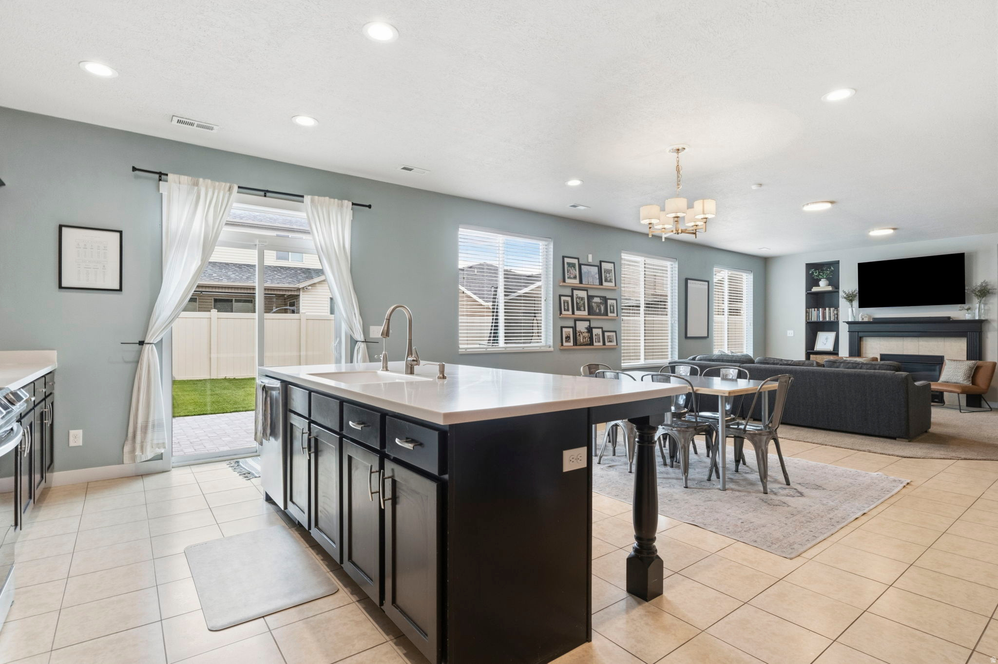FOXBORO NORTH - Residential