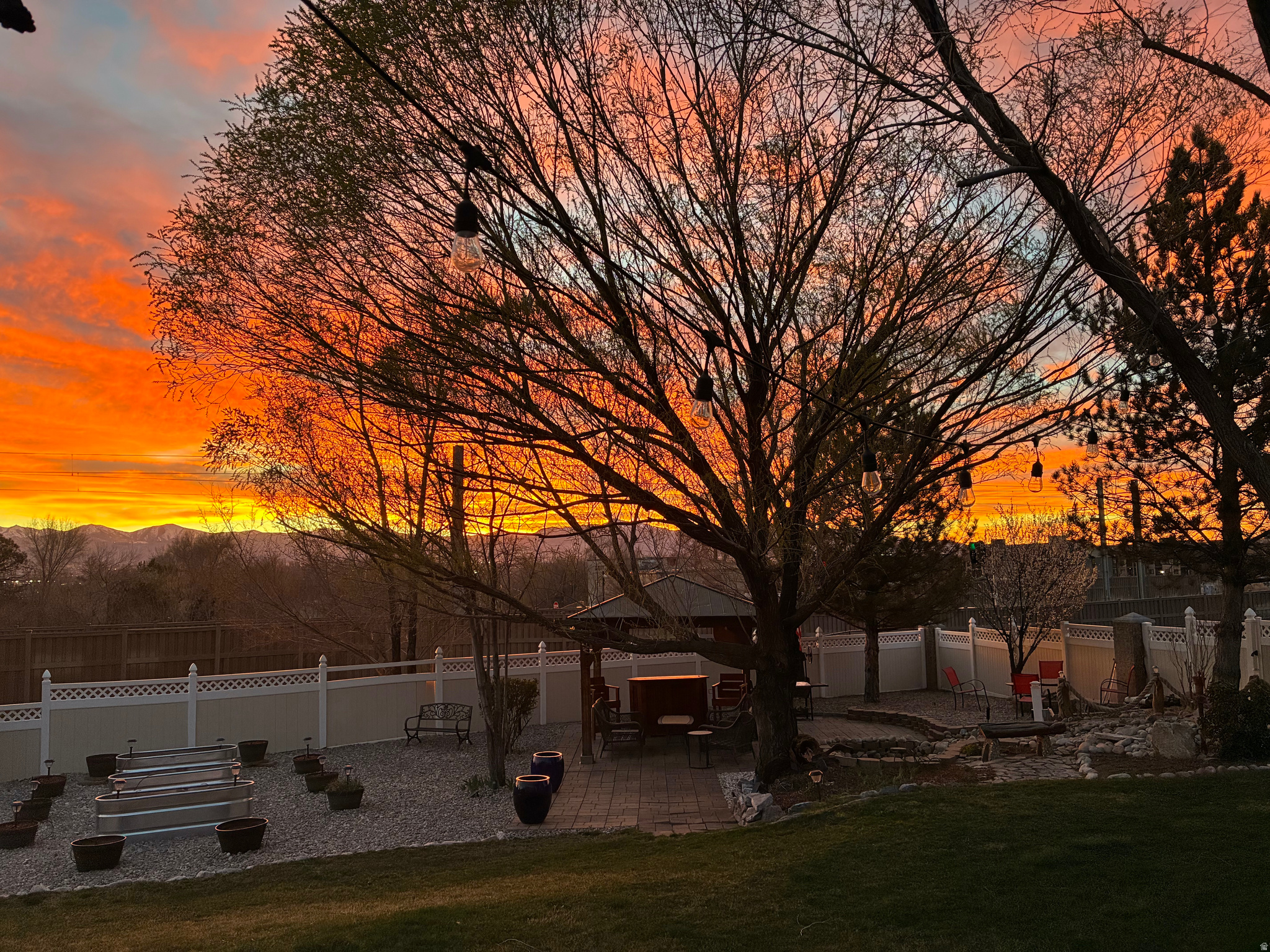 SANDY WILLOWS - Residential