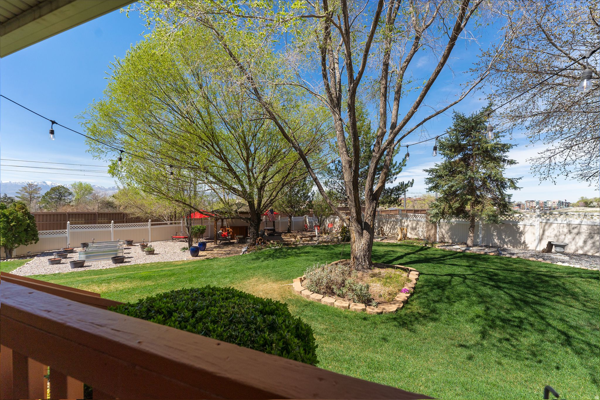 SANDY WILLOWS - Residential