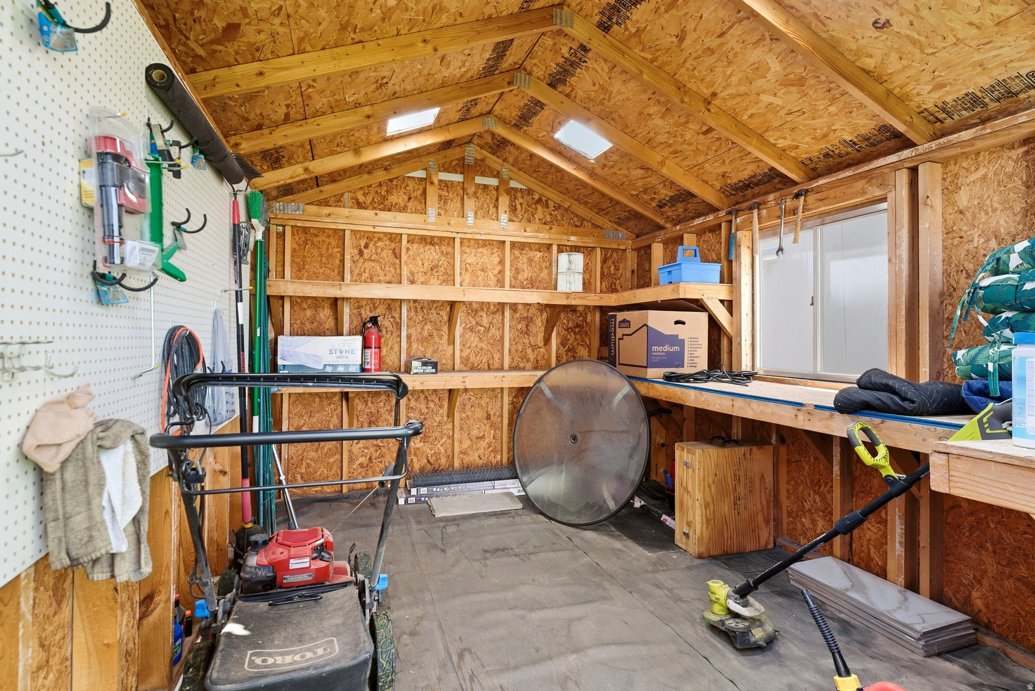 SANDY WILLOWS - Residential