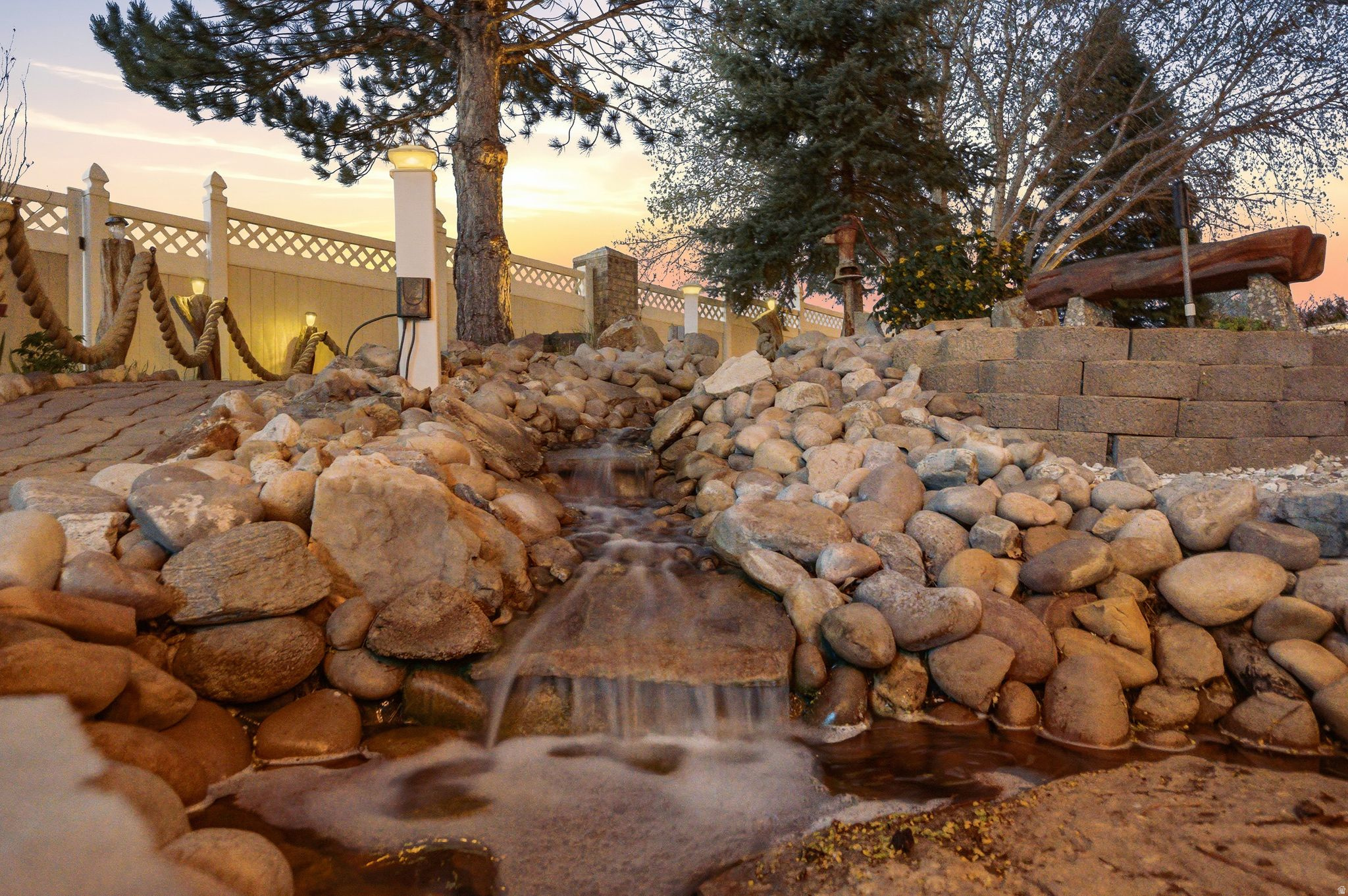 SANDY WILLOWS - Residential