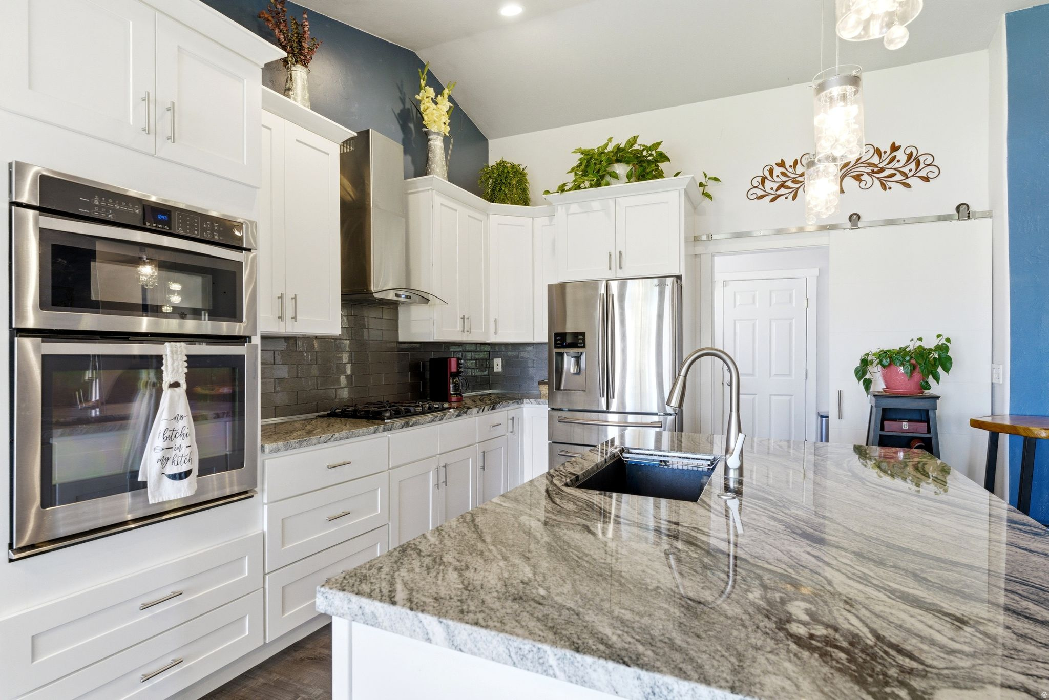 SANDY WILLOWS - Residential