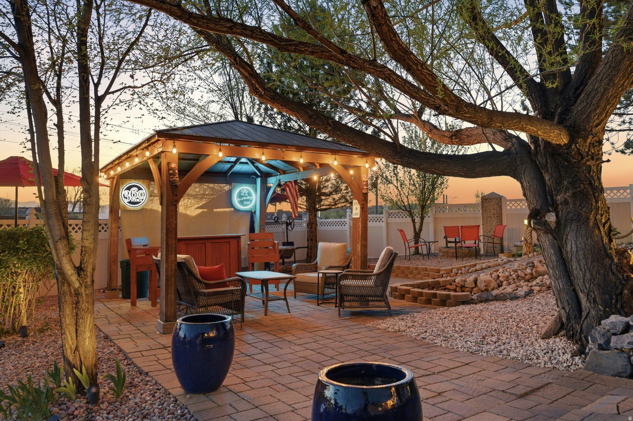 SANDY WILLOWS - Residential