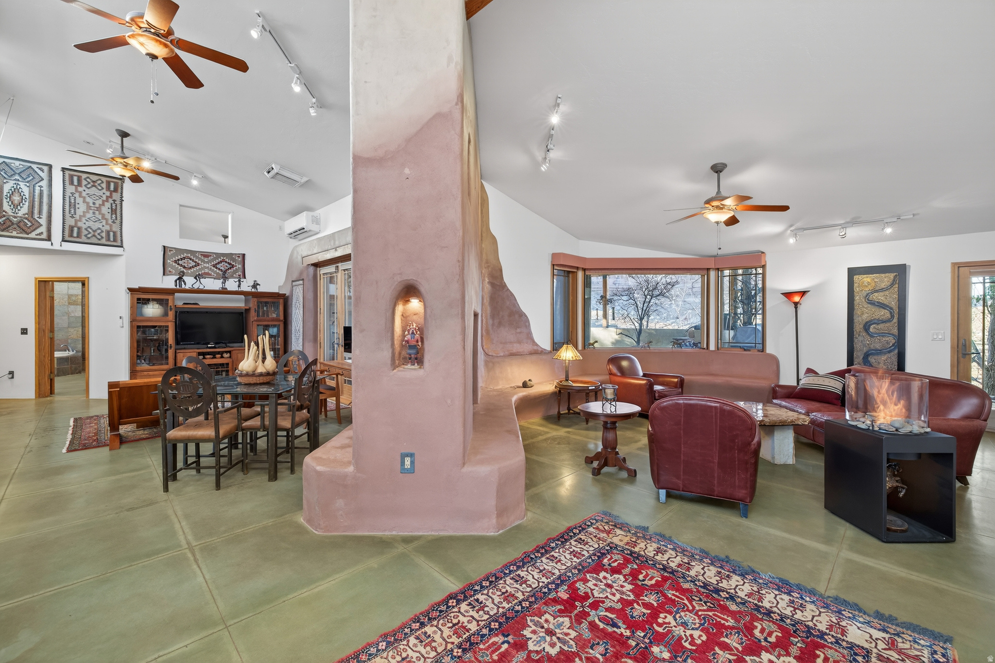 MULE EAR ACCRES - Residential