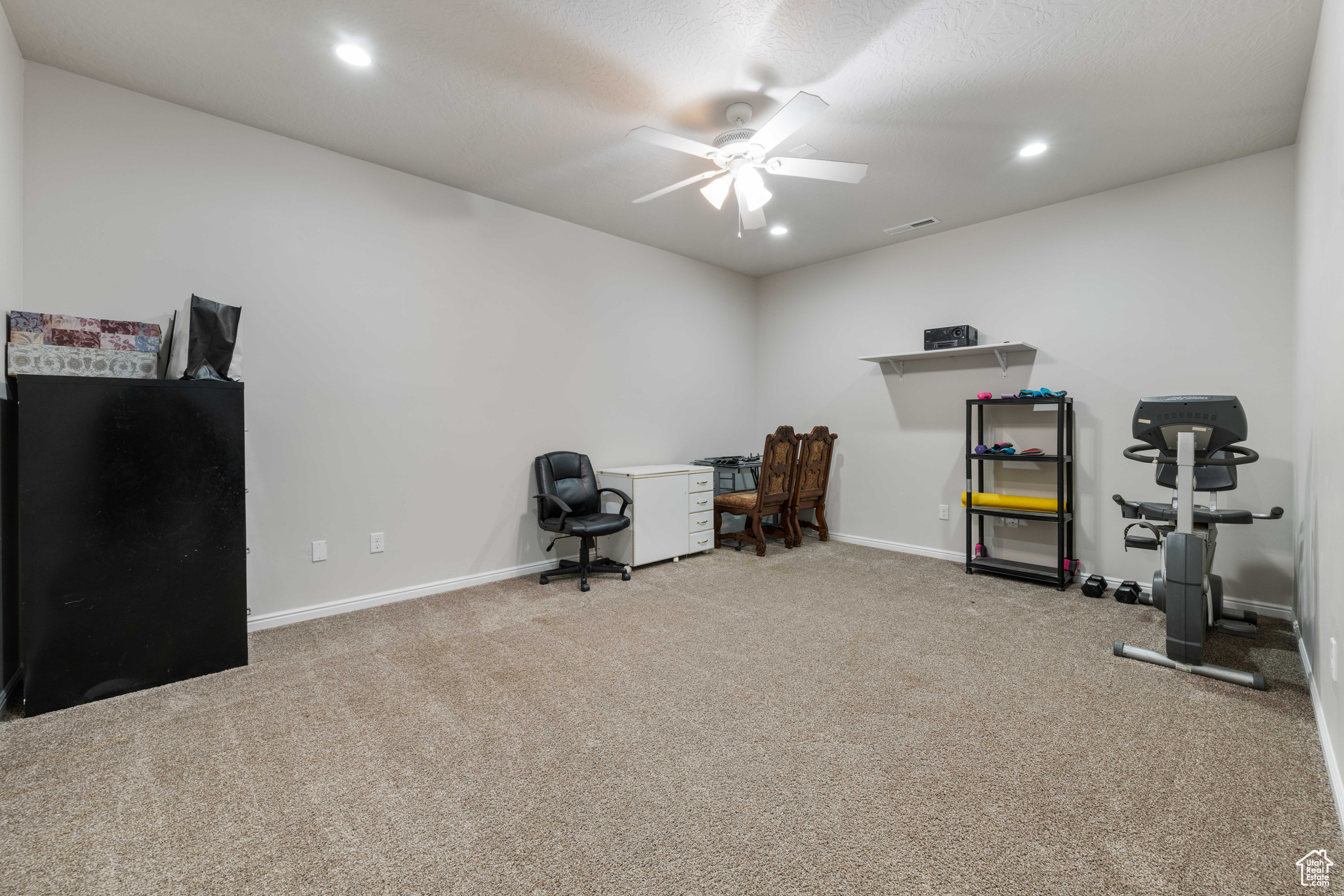 PARADISE PARK - Residential