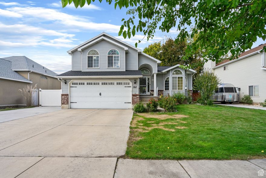 This spacious 4-bed, 4-bath home offers over 2,800 sq ft of bright, inviting living space paired with thoughtful updates throughout. Recent upgrades include a brand-new roof, furnace, and water heater-all replaced within the last two years, giving you peace of mind for years to come.  Step inside to a warm, open layout with vaulted ceilings, classic finishes, and plenty of natural light. The kitchen features generous cabinet space and flows seamlessly into the dining and living areas-perfect for everyday living and entertaining alike. Upstairs, you'll find comfortable bedrooms with vaulted ceilings and walk-in closets, while the lower level provides bonus space for a gym, office, or movie room.  Outside, enjoy a large, fenced yard with mature trees and a dedicated RV parking pad-a rare find in the heart of Murray. The main showstopper is a private in-home sauna room for your own spa-style retreat.  Conveniently located near schools, parks, and shopping with quick freeway access, this home combines comfort, function, and relaxation in one beautiful package.