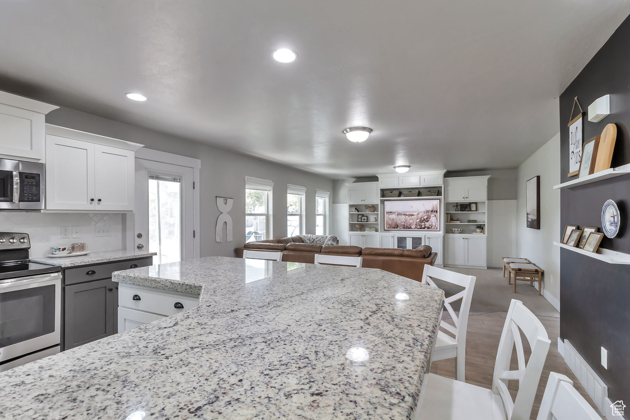 WEAVER PARK - Residential