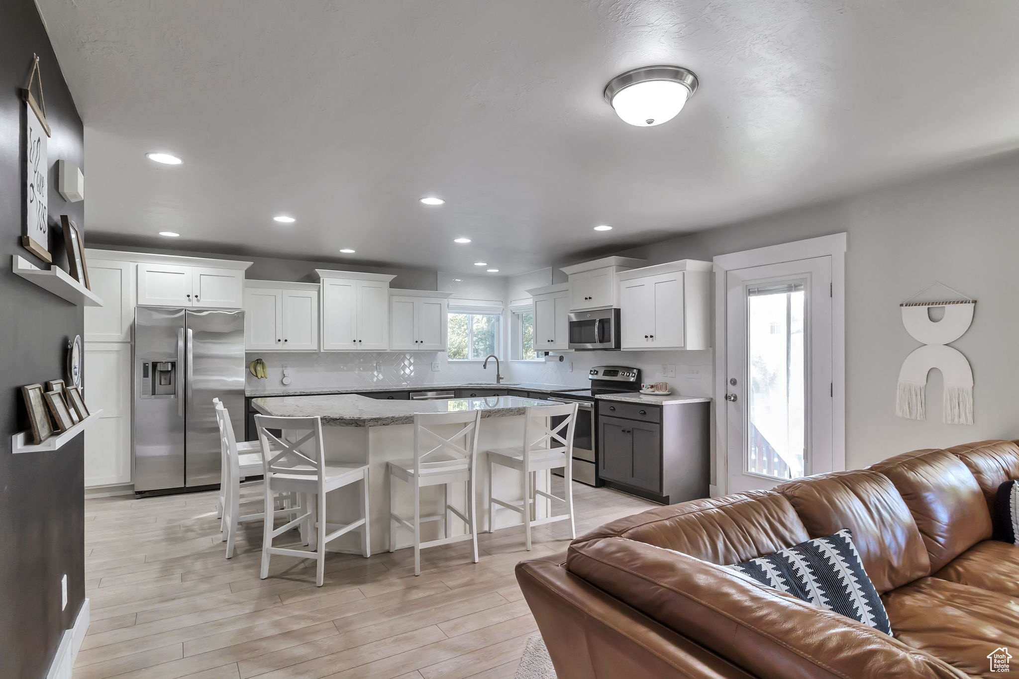 WEAVER PARK - Residential