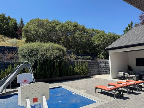 Tiny photo for 614 E HIGH LN, Alpine, UT 84004 (MLS # 2135626)