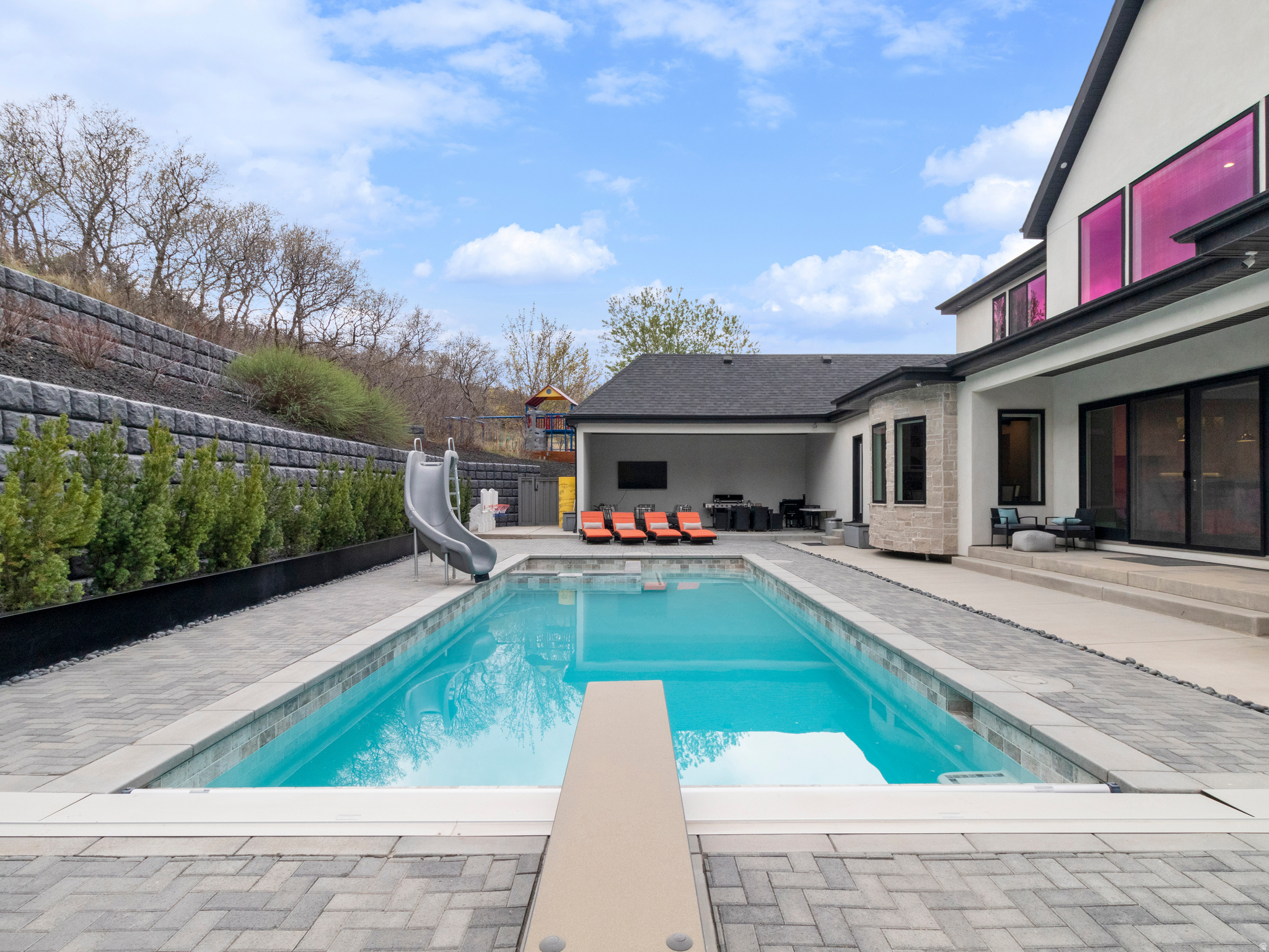 HEALEY HEIGHTS - Residential