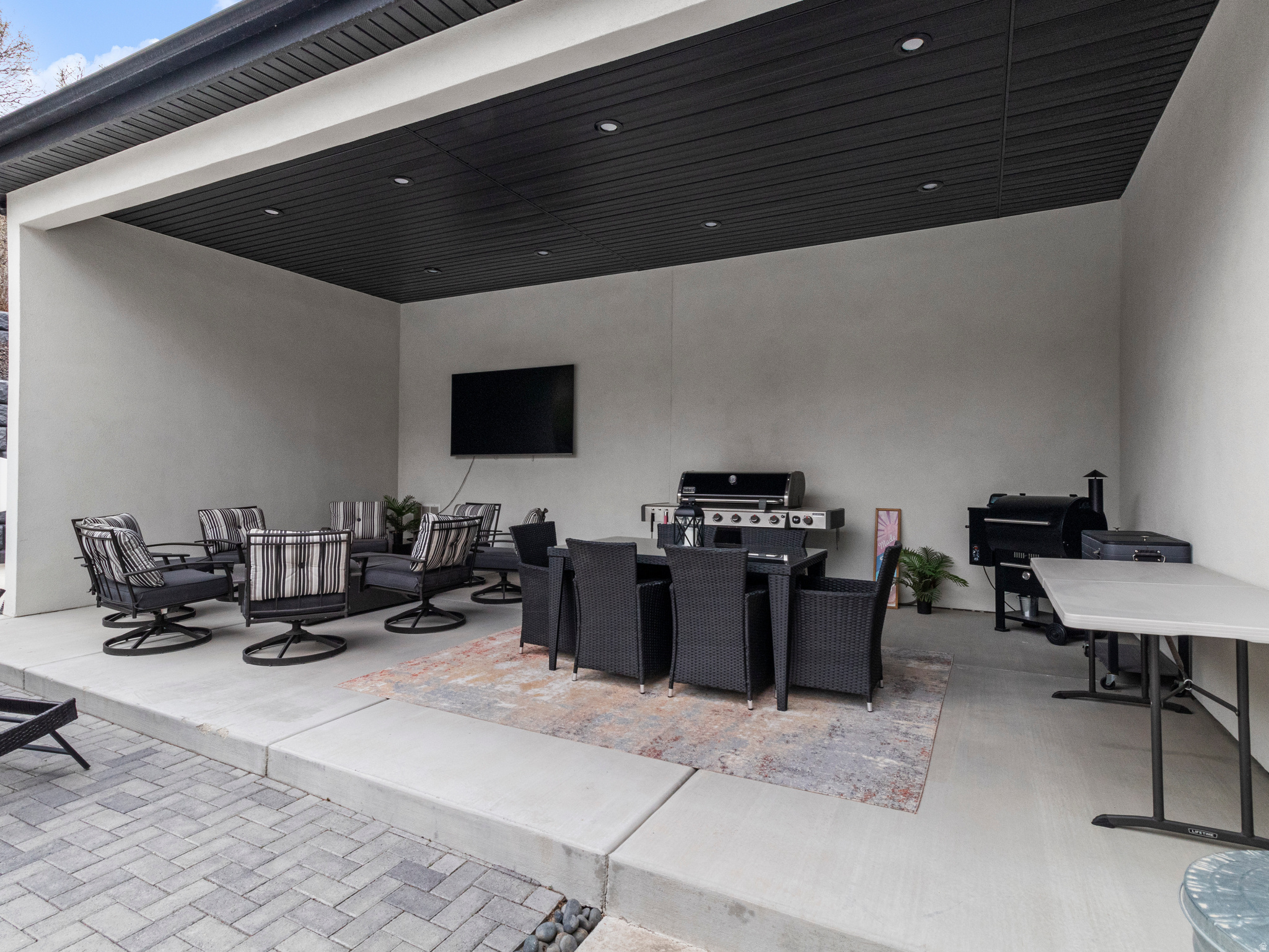 HEALEY HEIGHTS - Residential