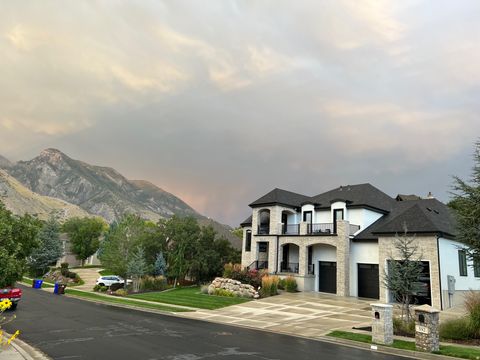 Tiny photo for 614 E HIGH LN, Alpine, UT 84004 (MLS # 2135626)