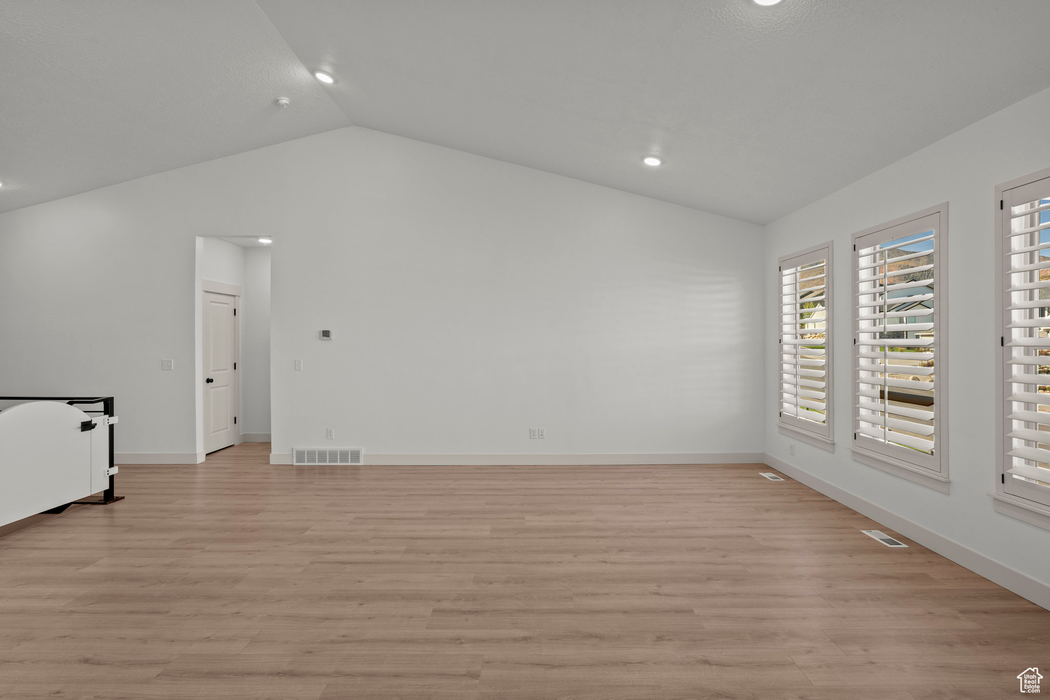 PARKSIDE COVE - Residential Income