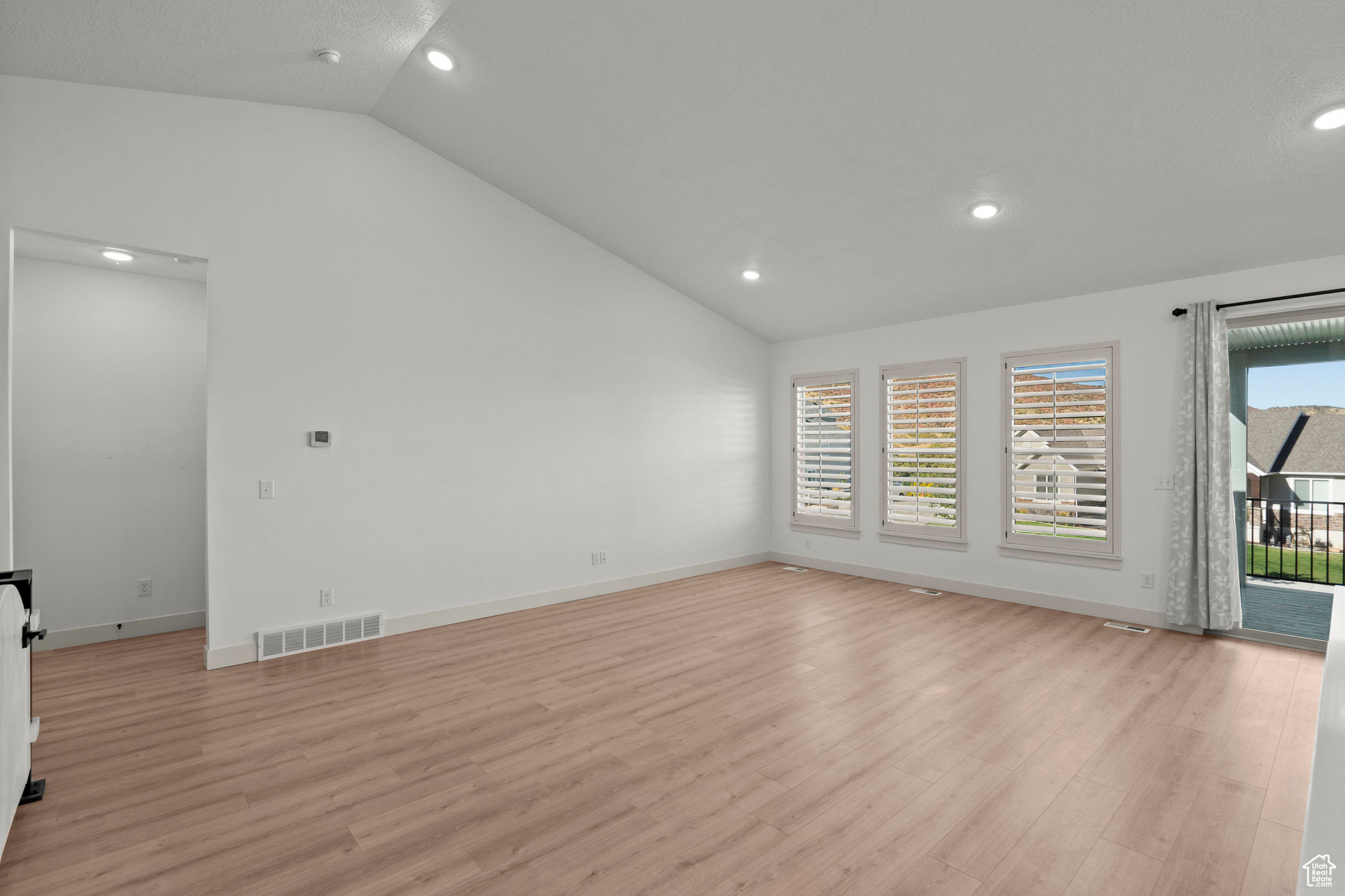 PARKSIDE COVE - Residential Income