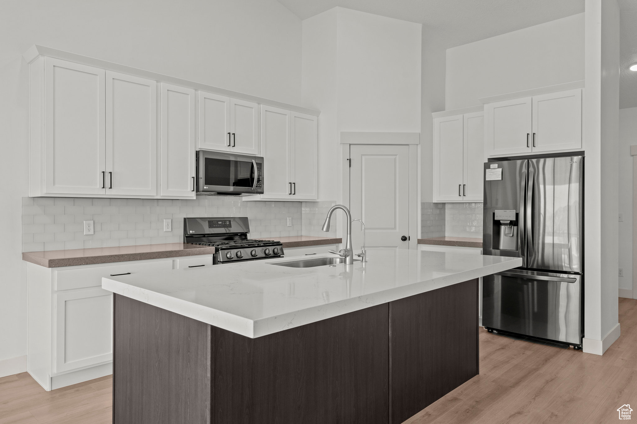 PARKSIDE COVE - Residential Income