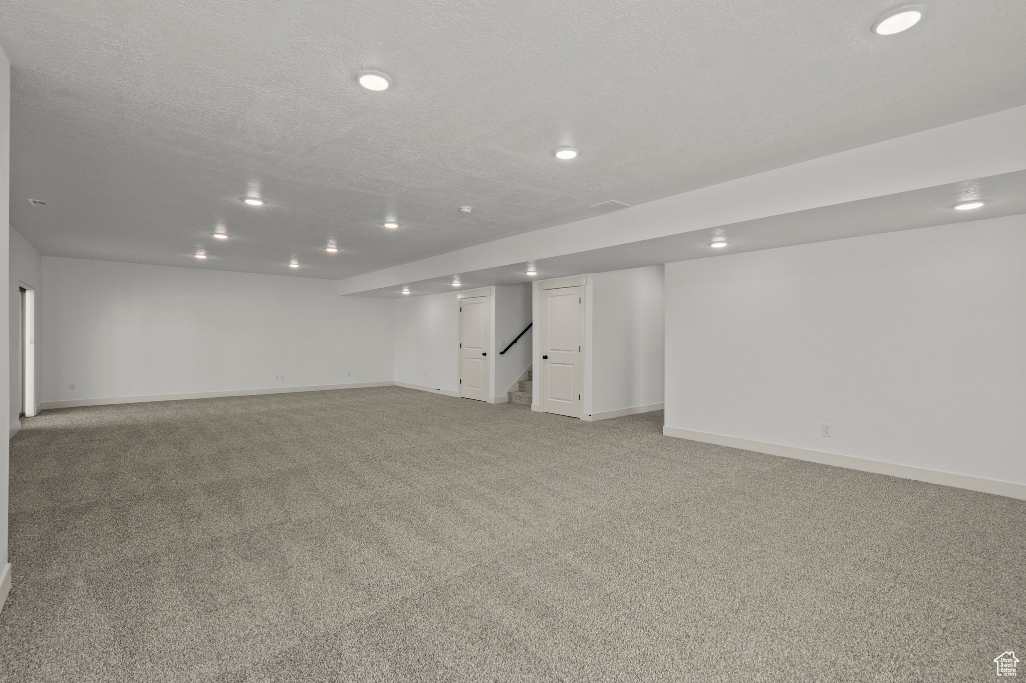 PARKSIDE COVE - Residential Income